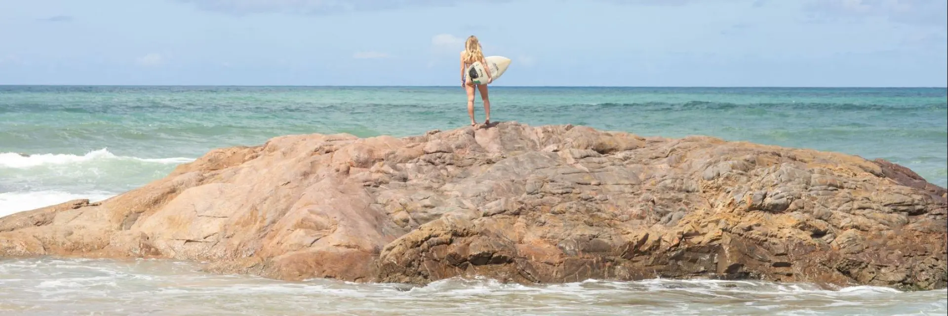 Viajar Sozinha: saiba como planejar a viagem ideal