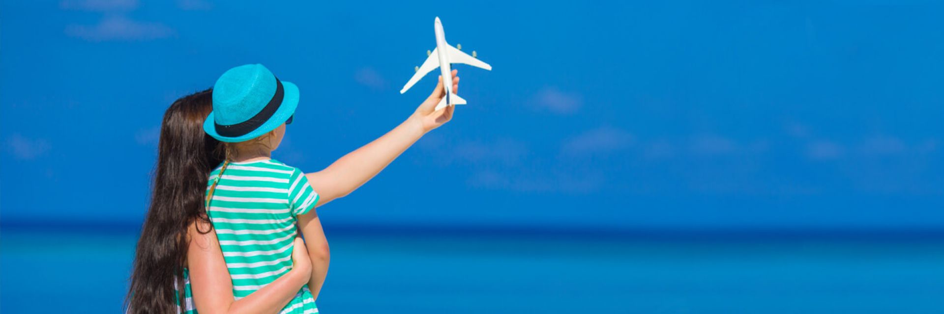 Com Quantos Anos Pode Viajar Sozinho Topo.jpg