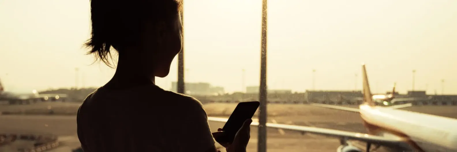 pode mexer no celular no avião 