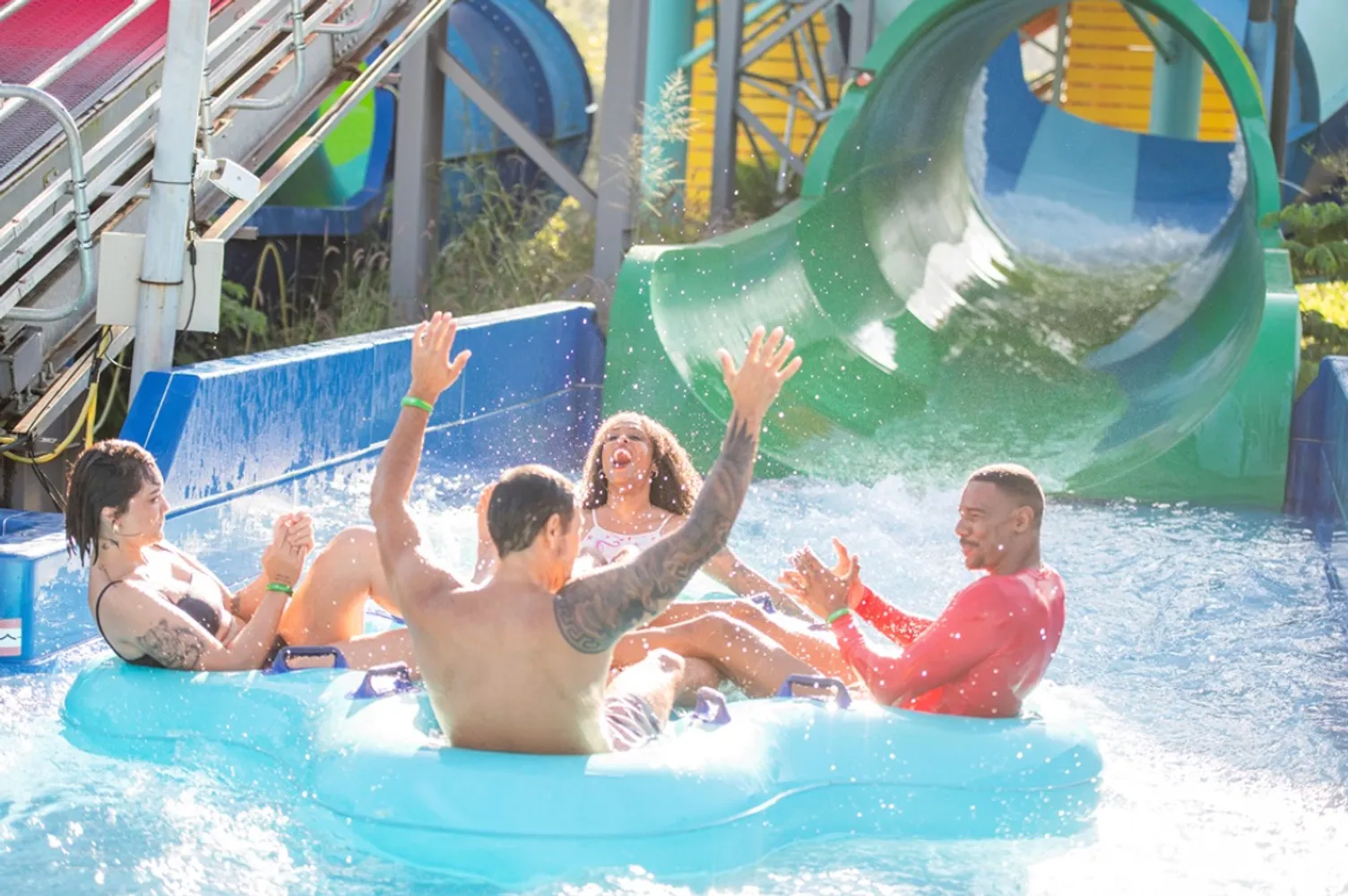 Expedição Hot Park: excursões escolares, formaturas e experiências em grupo